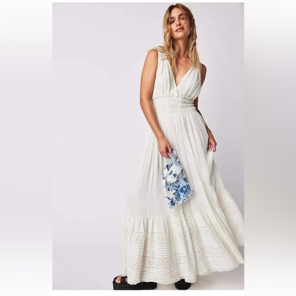 Free People Dresses & Skirts - Free People Alessia Maxi Dress size Medium M white Lace white boho